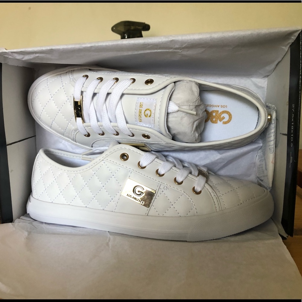 White casual sneakers